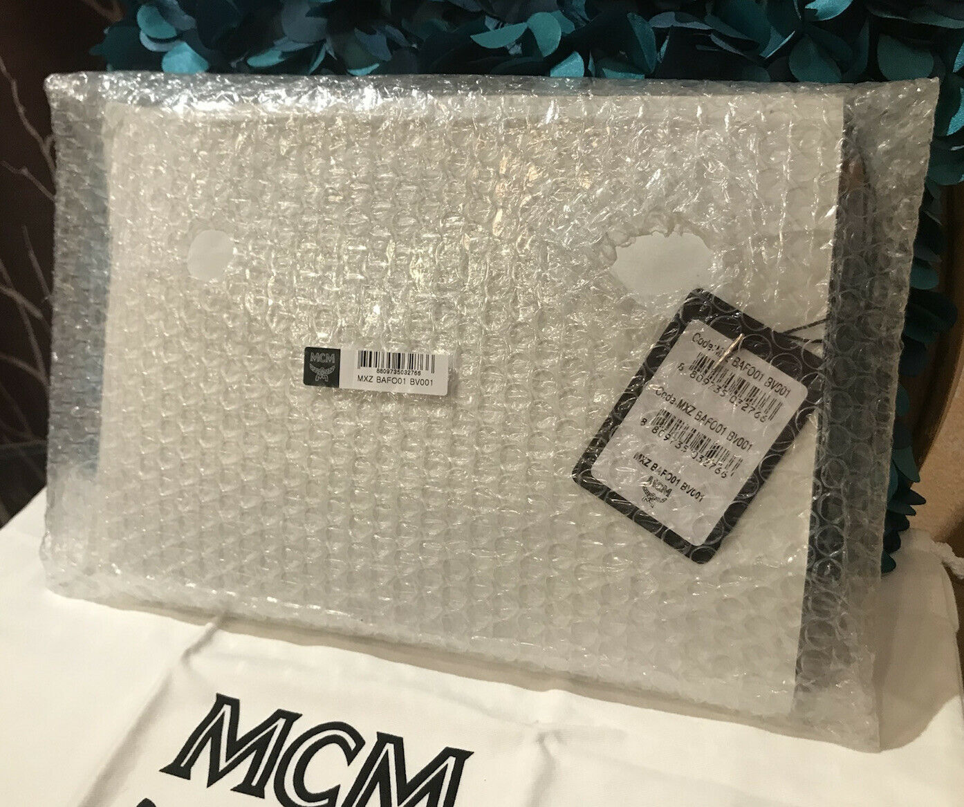 MCM White Logo Black Pouch Clutch Bag Wallet Wristlet Limited Edition + Dust Bag - Myluxurytrunk