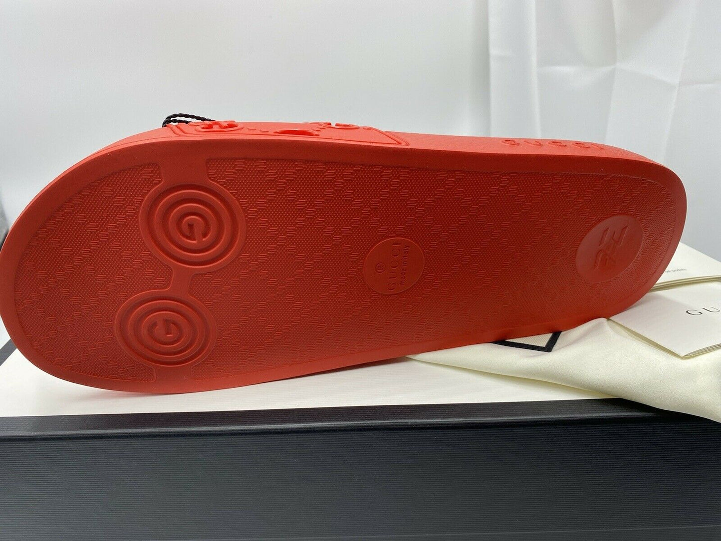 Gucci GG Men's Unisex Cutout Rubber Red Slides Sandals - Myluxurytrunk